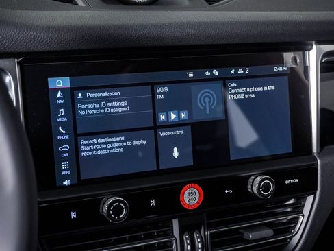 New 2026 Porsche Macan image 22