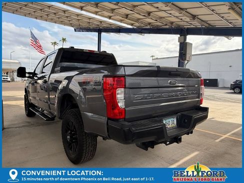 Used 2022 Ford F250 XL w/ Power Equipment Group AWD/4WD image 3