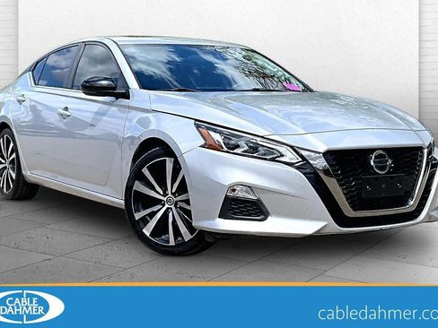 Used 2019 Nissan Altima 2.5 SR w/ SR Premium Package FWD image 1