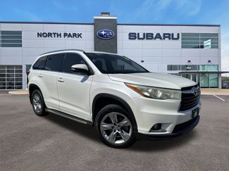 Used 2015 Toyota Highlander Limited image 1