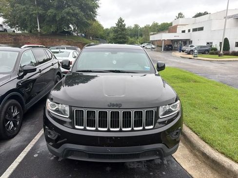 Used 2015 Jeep Grand Cherokee Laredo w/ Quick Order Package 23E RWD image 4