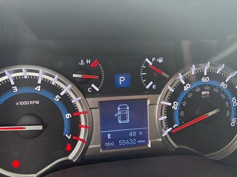 Used 2017 Toyota 4Runner SR5 Premium AWD/4WD image 20