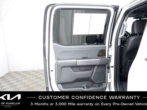 Used 2021 Ford F150 Lariat w/ Trailer Tow Package image 11