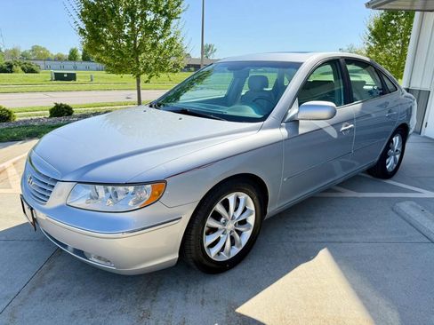 Used 2006 Hyundai Azera Limited FWD image 4