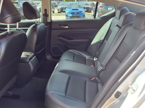 Used 2023 Nissan Altima 2.5 SR image 17