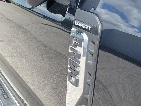 Certified 2025 Ford F250 Lariat w/ Chrome Package AWD/4WD image 10