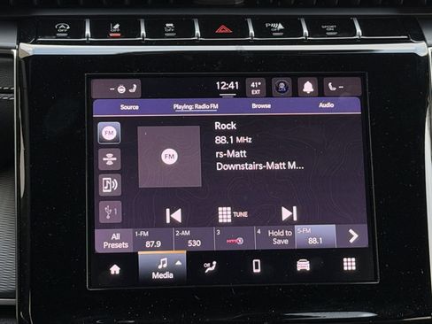 New 2025 Jeep Grand Cherokee L Altitude image 15