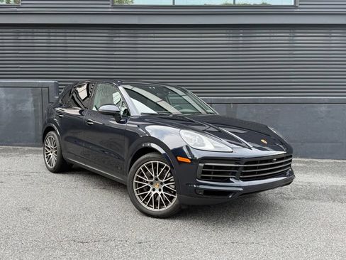 Certified 2023 Porsche Cayenne Platinum Edition AWD/4WD image 12
