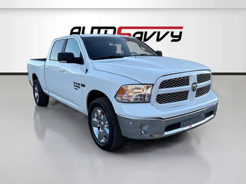 Used 2019 RAM 1500 Big Horn AWD/4WD image 1
