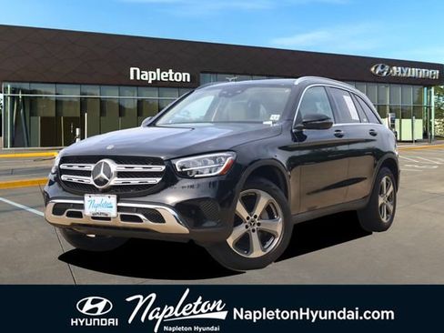 Used 2022 Mercedes-Benz GLC 300 4MATIC w/ Driver Assistance Package image 1