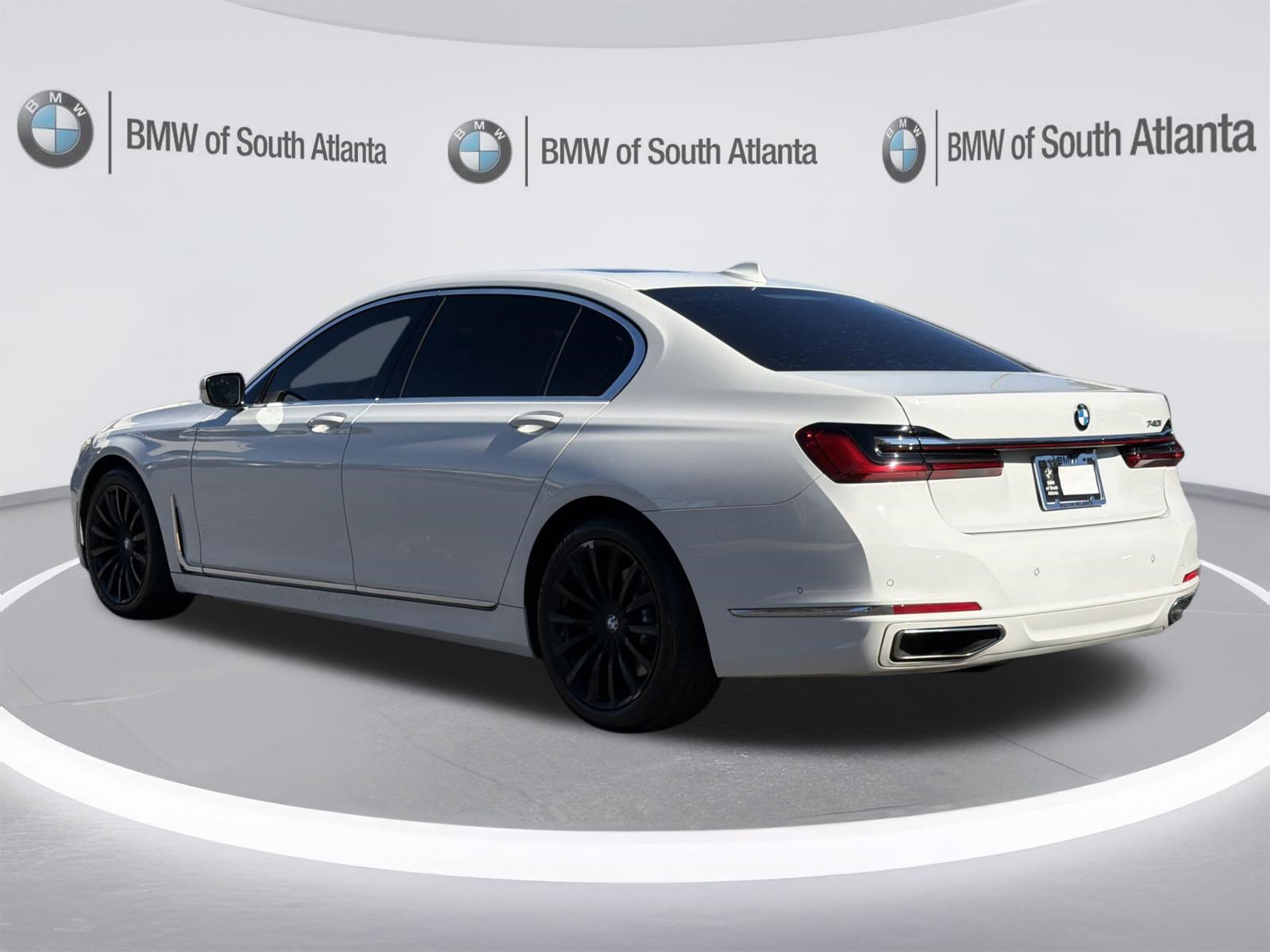 Used 2021 BMW 740i w/ Luxury Rear Seating Package RWD image 25
