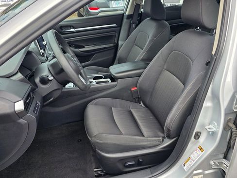 Used 2021 Nissan Altima 2.5 SV image 7