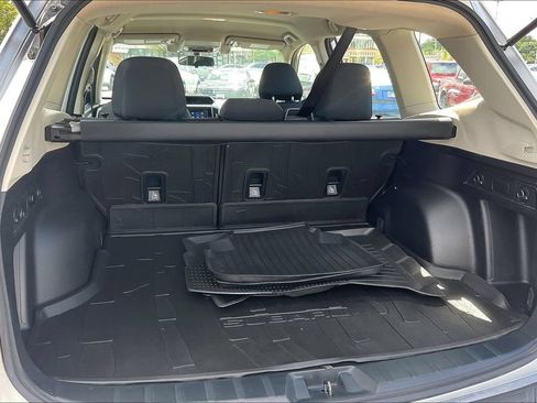 Used 2019 Subaru Forester AWD/4WD image 31