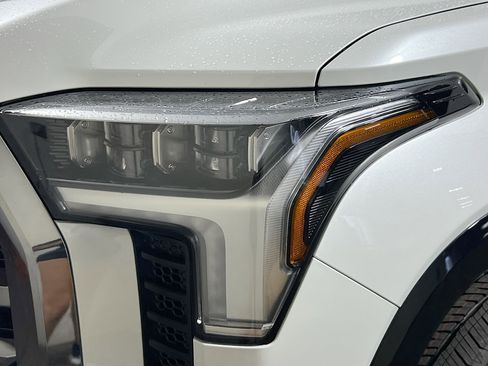 New 2026 Toyota Tundra Platinum AWD/4WD image 11