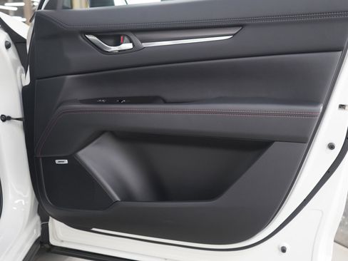 Certified 2025 MAZDA CX-5 2.5 Turbo w/ Premium Package image 9