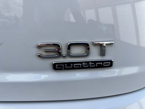 Used 2018 Audi Q7 3.0T Premium Plus w/ Premium Plus Package AWD/4WD image 40