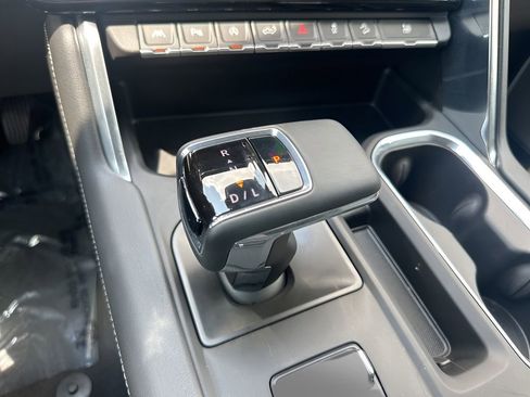 Used 2024 GMC Sierra 1500 Denali image 38