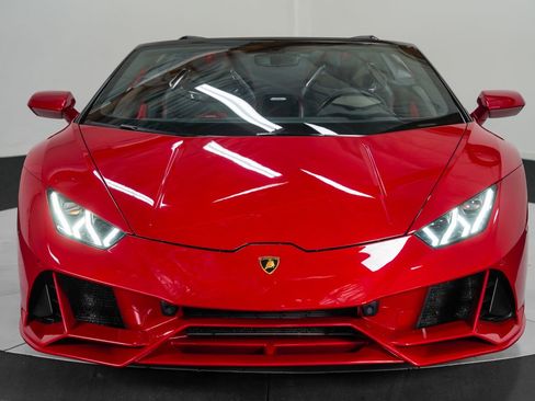 Used 2021 Lamborghini Huracan EVO AWD/4WD image 10