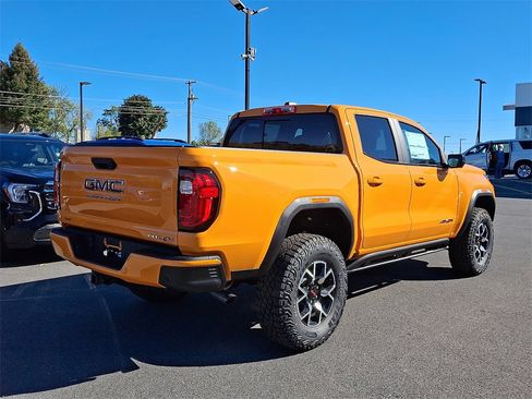 New 2026 GMC Canyon AT4X image 4