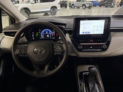 Used 2026 Toyota Corolla LE w/ LE Premium Package image 27