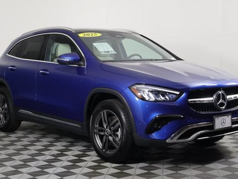 Certified 2025 Mercedes-Benz GLA 250 4MATIC image 3