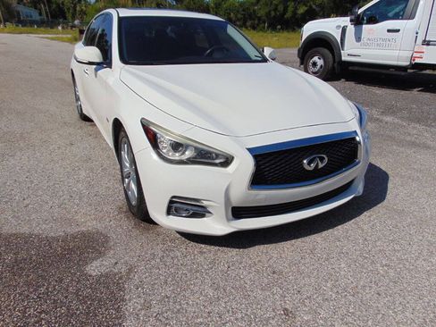 Used 2017 INFINITI Q50 3.0t Premium image 2