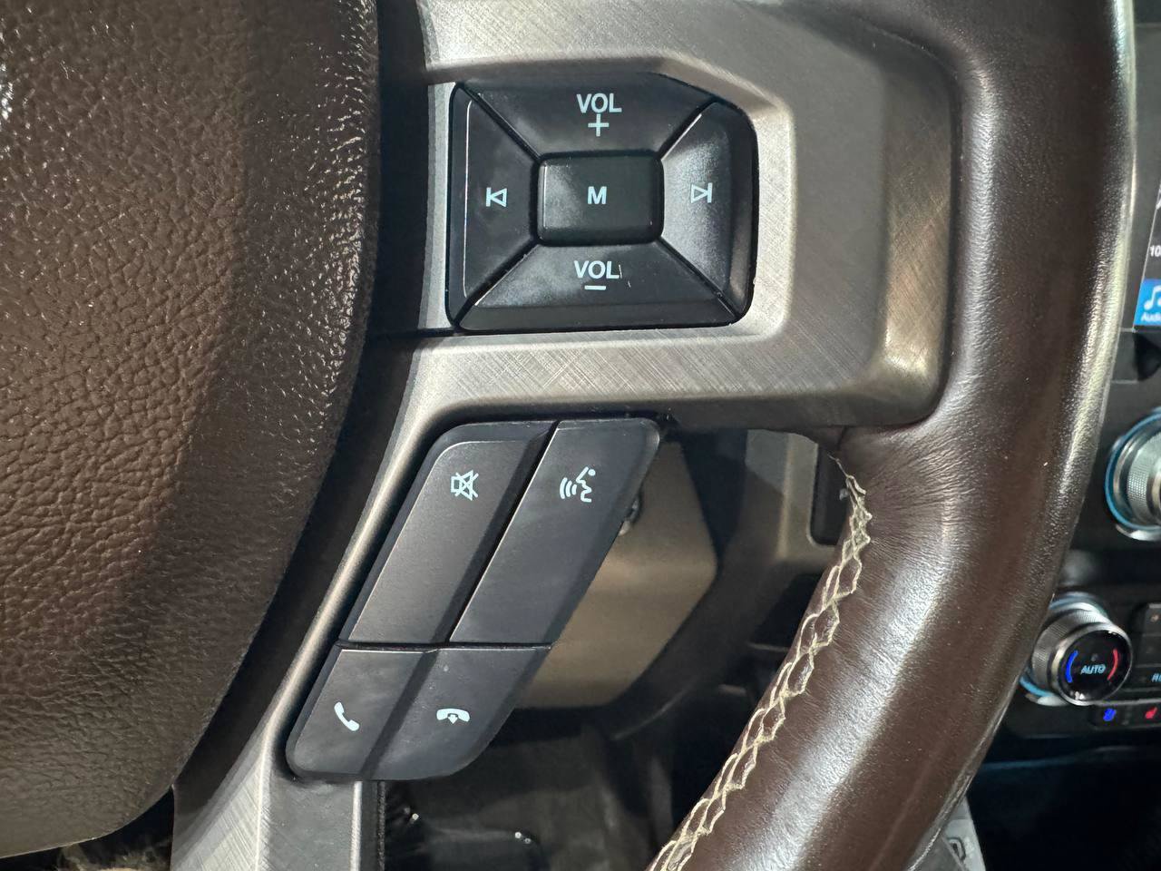 Used 2019 Ford F150 Limited w/ Trailer Tow Package AWD/4WD image 24