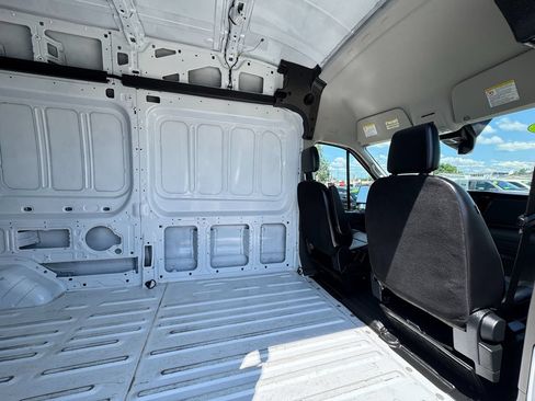 Used 2025 Ford Transit 250 148 High Roof AWD image 25