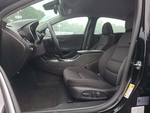 Used 2024 Chevrolet Malibu LT w/ Midnight Edition FWD image 13