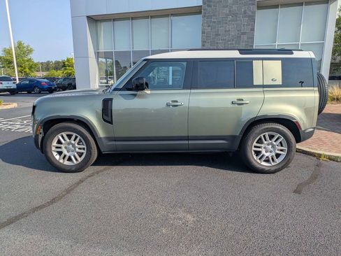 Used 2024 Land Rover Defender 110 S AWD/4WD image 8