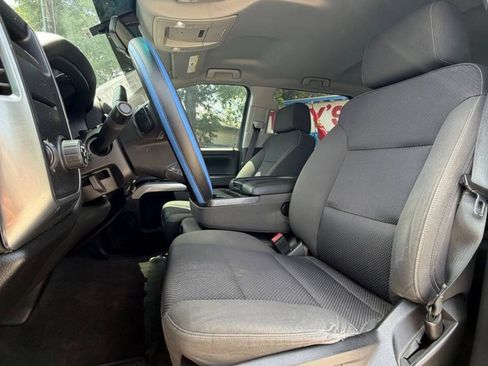 Used 2018 Chevrolet Silverado 1500 LT w/ Texas Edition RWD image 5