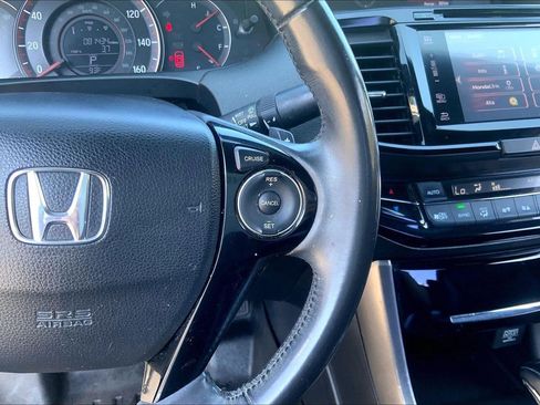 Used 2017 Honda Accord EX-L image 20