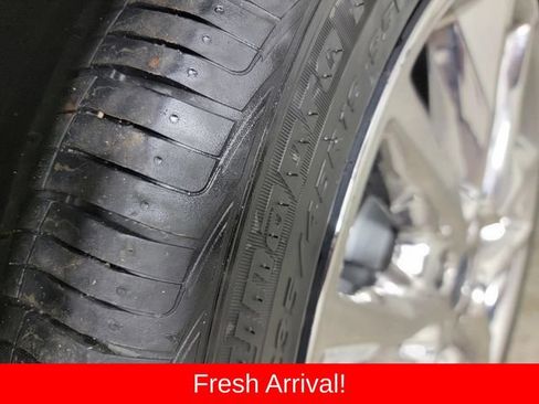Used 2016 Ford Escape SE w/ SE Chrome Package FWD image 11
