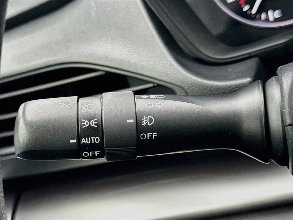Used 2024 Subaru Impreza 2.0i Sport AWD/4WD image 12