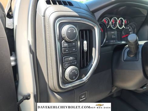 Used 2019 Chevrolet Silverado 1500 LT w/ All-Star Edition AWD/4WD image 24