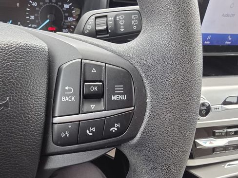 Used 2022 Ford Explorer 2WD image 17