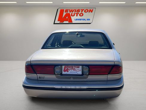 Used 1997 Buick Le Sabre Custom w/ Headliner Lighting Pkg FWD image 12