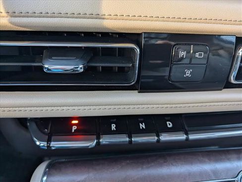 Certified 2023 Lincoln Aviator Reserve w/ Equipment Group 201A image 39