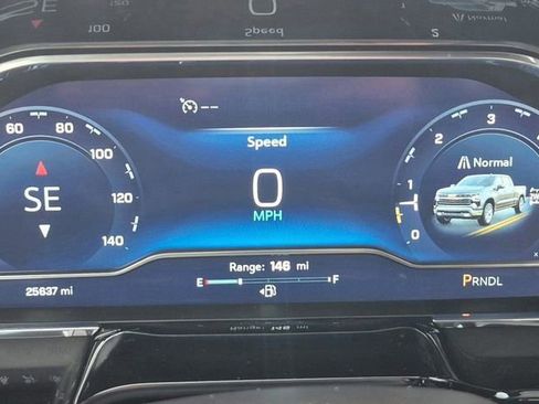 Used 2023 Chevrolet Silverado 1500 LT image 41