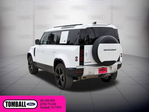 Used 2024 Land Rover Defender 110 S AWD/4WD image 5