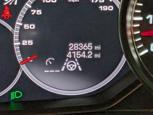 Used 2023 Porsche Cayenne S image 27