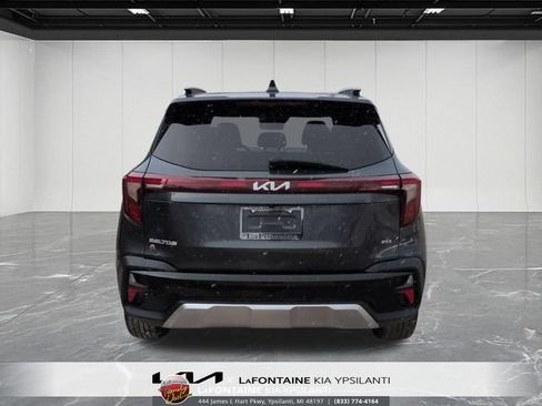 Used 2024 Kia Seltos S AWD/4WD image 7