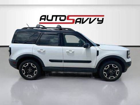Used 2023 Ford Bronco Sport Outer Banks w/ Tech Package AWD/4WD image 8