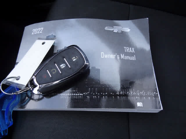 Used 2022 Chevrolet Trax LT w/ Sport Edition AWD/4WD image 25