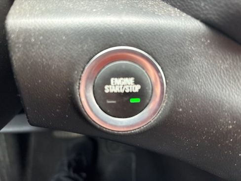 Used 2024 GMC Terrain SLE w/ Elevation Edition AWD/4WD image 22