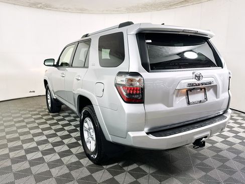 Used 2024 Toyota 4Runner SR5 image 5