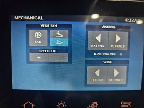 Used 2019 Mercedes-Benz Sprinter 144 image 28