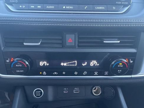 Certified 2023 Nissan Rogue SV w/ SV Premium B Package image 19