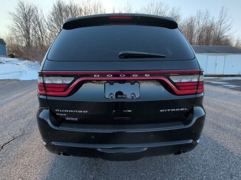 Used 2017 Dodge Durango Citadel image 6