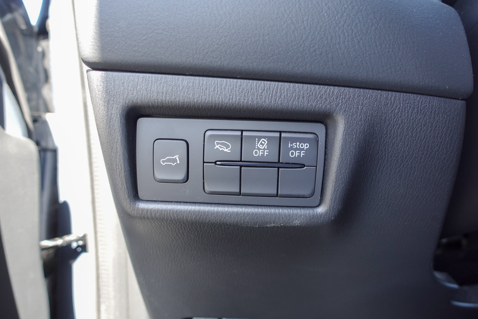 Certified 2025 MAZDA CX-5 Carbon Edition AWD/4WD image 18